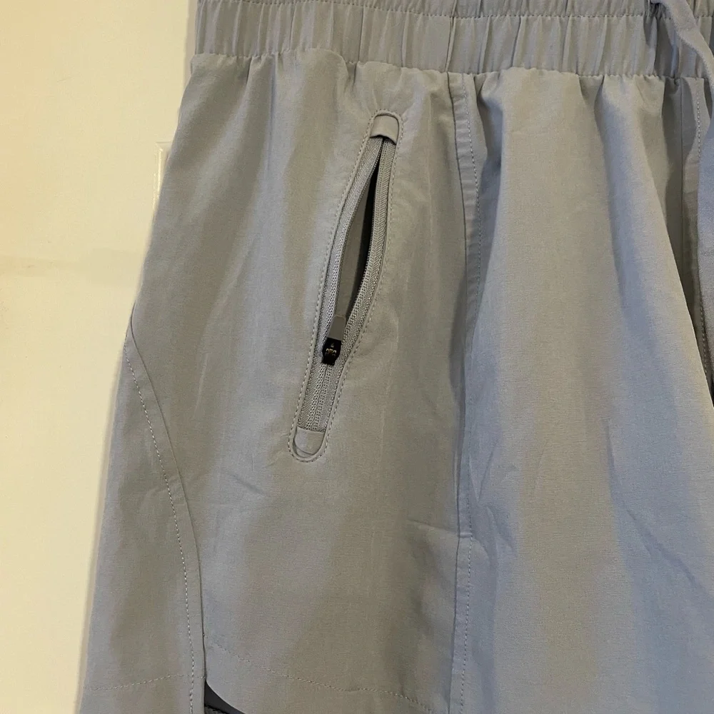 Women’s All in Motion Shorts - Picture 3 of 5